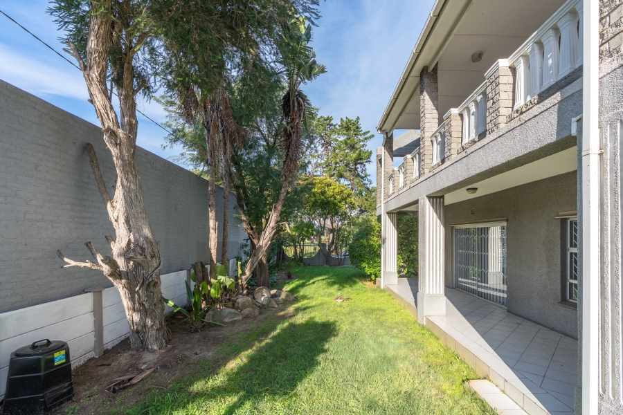 6 Bedroom Property for Sale in Pinelands Western Cape